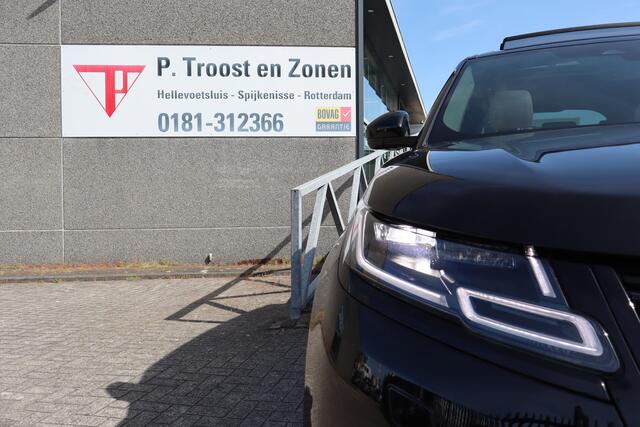 Land Rover Velar Range Rover 2.0 P400e R-Dynamic Dealeronderhouden/Panoramadak/Elektrische stoelen met geheugen/360° Camera/Apple carplay/Meridian audio/Cruise control/Climate control/Elektrische achterklep/DAB