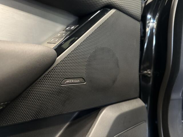 Land Rover Velar Range Rover 2.0 P400e SE | NL AUTO | MERIDIAN | MEMORY | CARPLAY | CAMERA