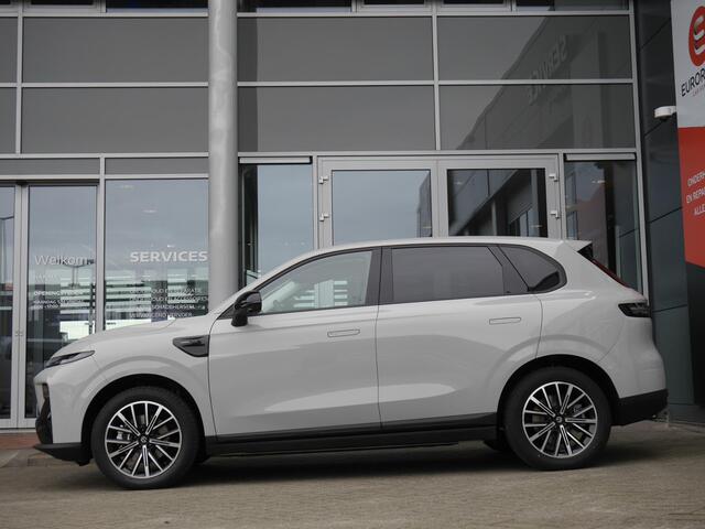 Leapmotor B10 Design ProMax 67.1 kWh | Meerdere kleuren leverbaar! | Navigatie | Nieuw | Camera`s | Lederenbekleding | Elektrische achterklep