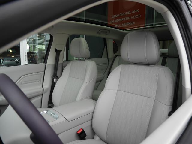 Leapmotor B10 Design ProMax 67.1 kWh | Uit voorraad leverbaar! | Elektrische achterklep | Stoel en stuurverwarming | Lederenbekleding | 18 inch velgen | Meerdere kleuren!