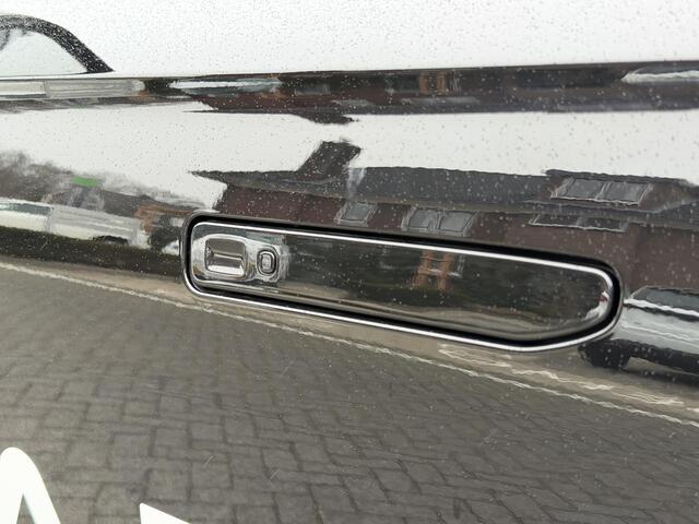 Leapmotor B10 Life Pro 56.2 kWh 218PK Automaat Navigatie, Rondomzichtcamera, Adaptieve cruise Control, Climate Control, Panoramadak