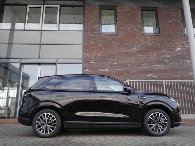 Leapmotor B10 Design ProMax 67.1 kWh | Licht interieur kleur | Navigatie | Rondom camera | 18inch Velgen | Elektrisch bedienbare achterklep | Panoramdak | Stoel verwarming en ventilatie | Stuurverwarming | Uit voorraad leverbaar