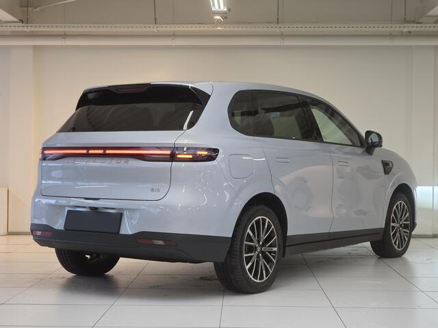 Leapmotor B10 Design ProMax 67.1 kWh 430KM WLTP | Panorama | Navigatie | Elektrische achterklep | Elektrisch bedienbare stoelen | Stoelverwarming | Stoelventilatie