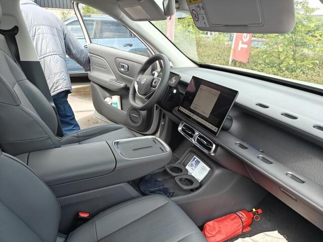 Leapmotor B10 LIFE PROMAX 67.1 kWh Leder | 360 Camera | Dubbele draadloze lader