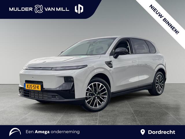 Leapmotor B10 Design Hybrid REEV 218pk | PANODAK | STOELVERW + KOELING | ELEKTR. STOEL | APPLE CARPLAY / ANDROID AUTO | 360° CAMERA |