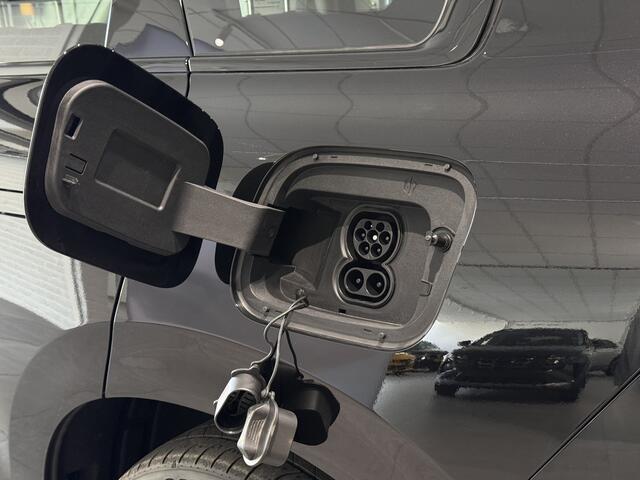 Leapmotor C10 REEV Design 28.4 kWh Range Extender 950 km RANGE Automaat met Lederen bekleding, Elektrische stoelen en Camera Uit voorraad leverbaar!