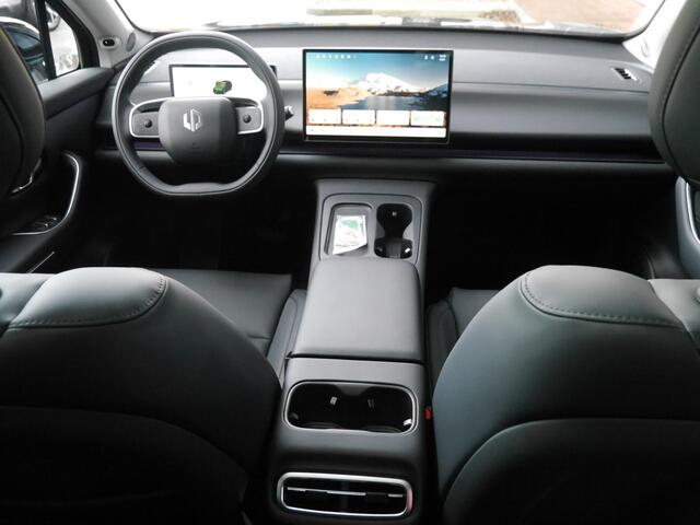 Leapmotor C10 Design ProMax 81.9 kWh | Nieuwe auto | Wltp 510km | 295 PK | Stuur verwarming | Stoel verwarming en ventilatie | 1500 kg trekgewicht | Panorama dak | Zeer veel ruimte