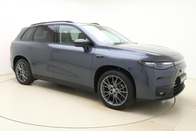 Leapmotor C10 Design Pro 69.9 kWh Panoramadak | 20inch | elektrisch bedienbare achterklep | Snel leverbaar | Camera v+a | Stoelverwarming en ventilatie | Stuurverwarming | Zeer veel ruimte!