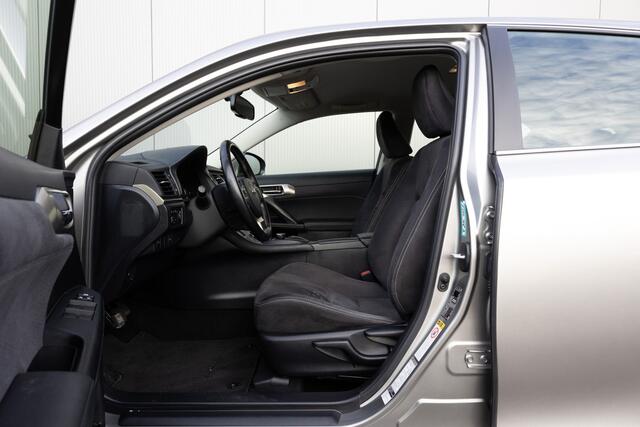 Lexus CT 200h Business Line | DEALER ONDERHOUDEN | CRUISE | NAVI