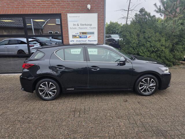 Lexus CT 200h | Camera | Clima | Cruise |