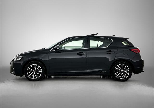 Lexus CT 200h Ultimate Edition