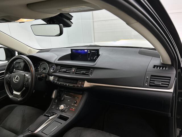 Lexus CT 200h Ultimate Edition