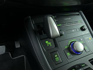 lexus-ct-200h-ultimate-edition