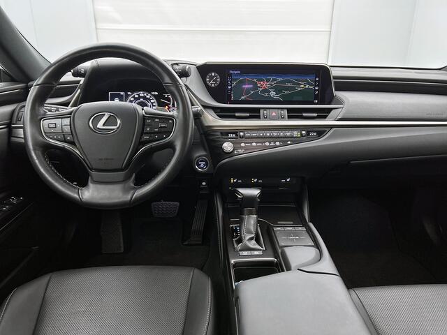 Lexus Es 300h Business Line | Premium uitgevoerd | Schuifdak electrisch |