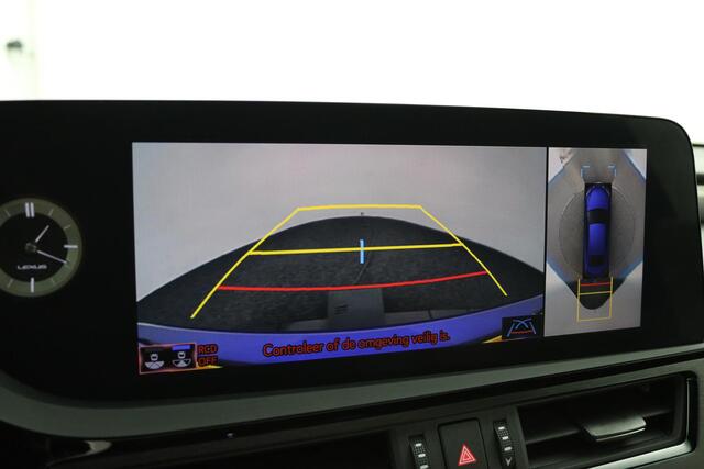 Lexus Es 300h F Sport Line | Mark Levinson | Adaptive Variable Suspension | Blade Scan Koplampen | Head-Up Display