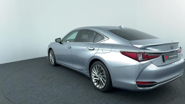 Lexus Es 300h President Line