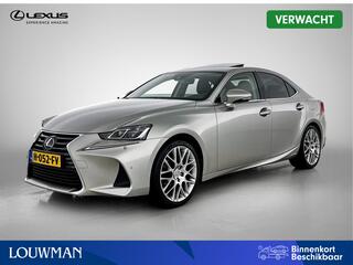 lexus-is-300h-hybrid-business-line-