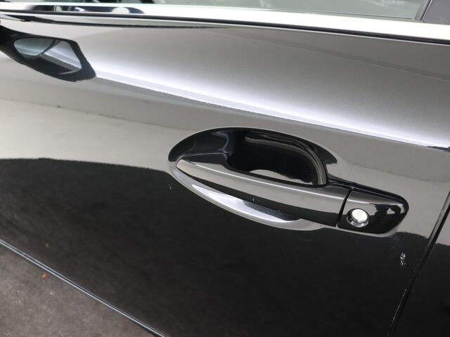 Lexus IS 300h Hybrid Business Line | Navigatie | Dual Climatecontrol | Parkeercamera |