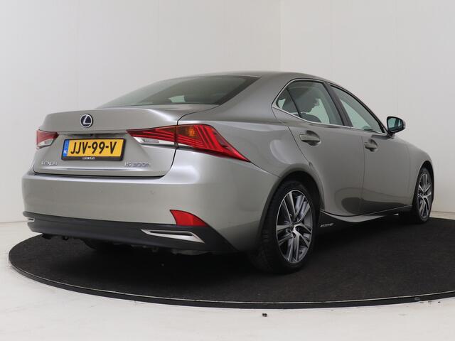 Lexus IS 300h Hybrid Business Line | Quad LED Koplampen | Safety System | Stoelverwarming |