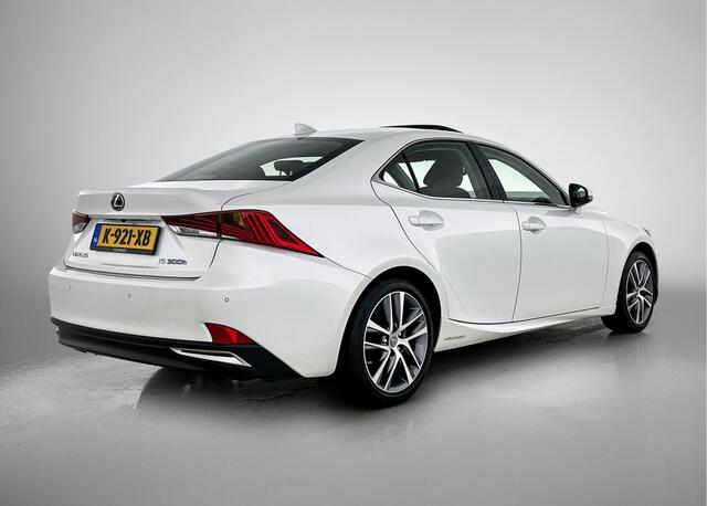 Lexus IS 300h Hybrid Business Line Premium uitgevoerd | Elektrisch schuif kanteldak | BTW |