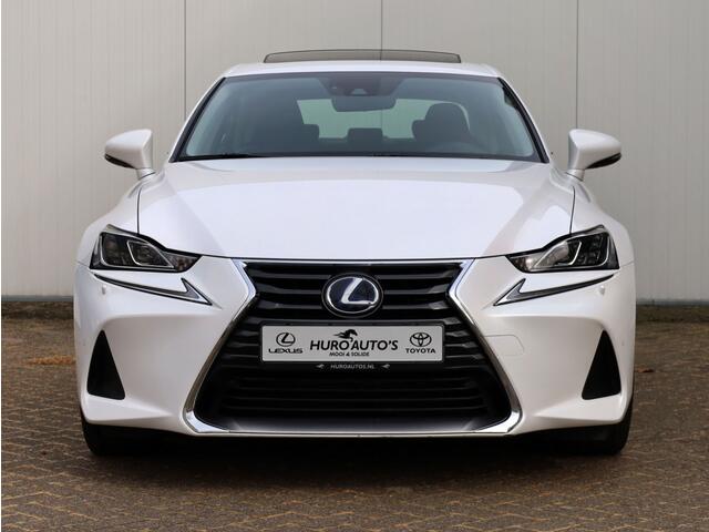 Lexus IS 300h Hybrid Luxury Line | Mark Levinson | Stoelventilatie | Schu