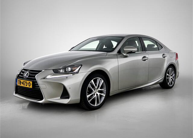 Lexus IS 300h Hybrid Business Line | Afneembare Trekhaak | Parkeersensoren | Stoelverwarming |