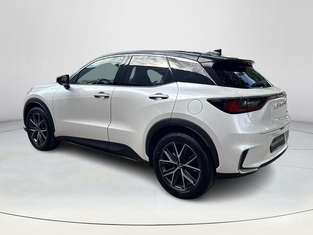 Lexus LBX Emotion 2WD | 06-10141018 Voor meer informatie