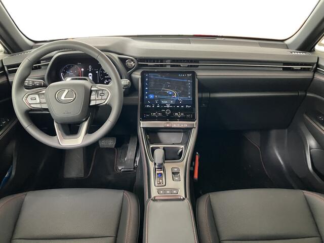 Lexus LBX Elegant 2WD | Techpack |