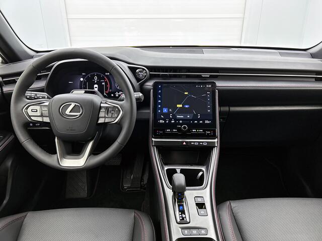 Lexus LBX Emotion 2WD | Tech Pack |