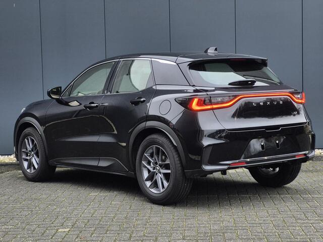 Lexus LBX Business Line Pro 2WD | Stoel/stuur verw. | Full-LED | Parkeersensor rondom |