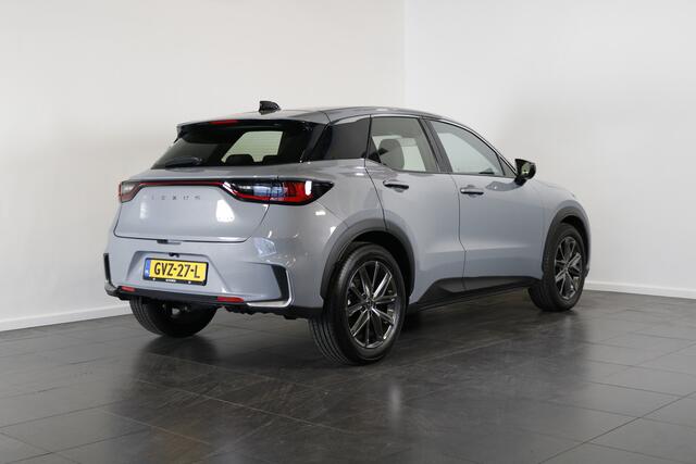 Lexus LBX Relax AWD Advance Pack | Mark Levinson | 360 Camera | HUD |