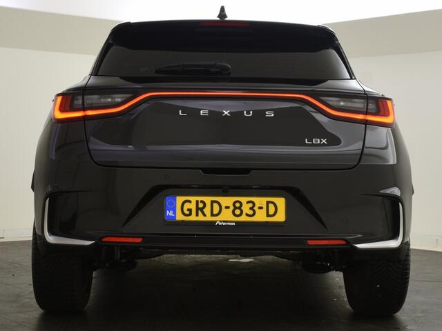 Lexus LBX Elegant 2WD | Advanced Pack | Leder | Mark Levinson