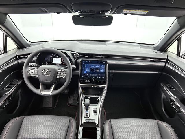 Lexus LBX Emotion 2WD Tech Pack |