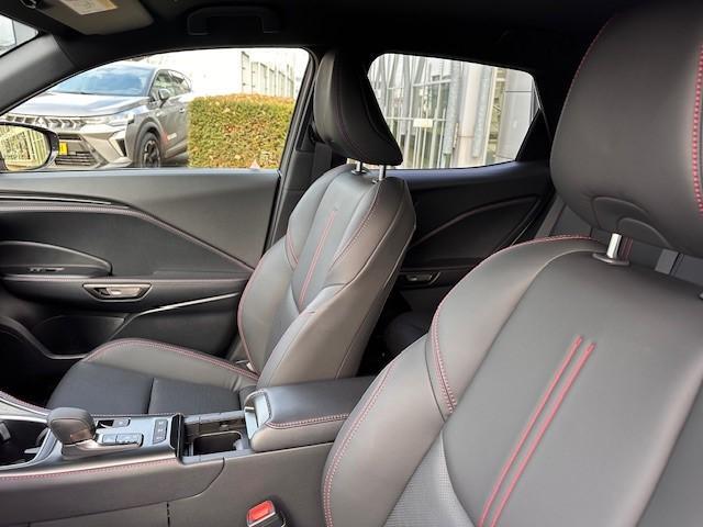 Lexus LBX Emotion 2WD