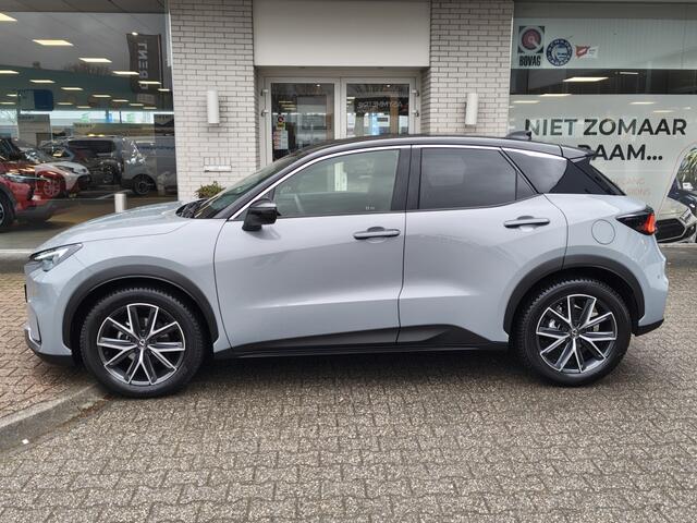 Lexus LBX 1.5 Emotion Bi-Tone | Tech pakket | Leer | El. Achterklep | Sens