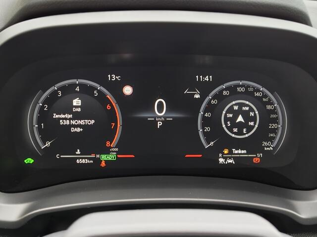 Lexus LBX 1.5 Emotion Bi-Tone | Tech pakket | Leer | El. Achterklep | Sens