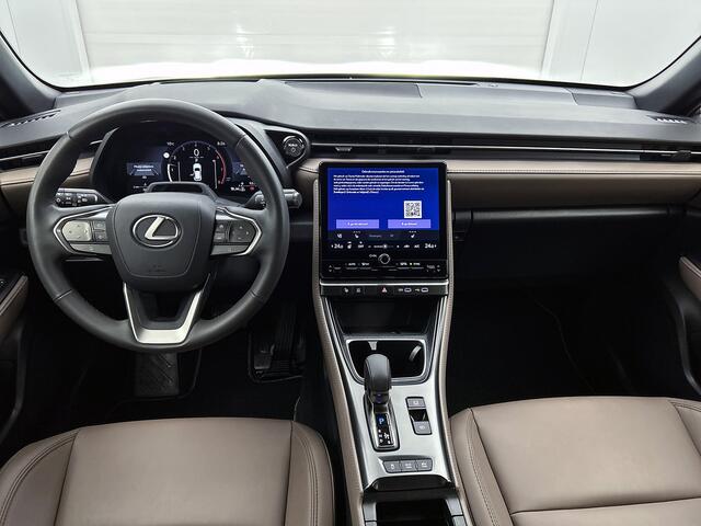 Lexus LBX Elegant 2WD | Stoelverwarming | Head-up display |