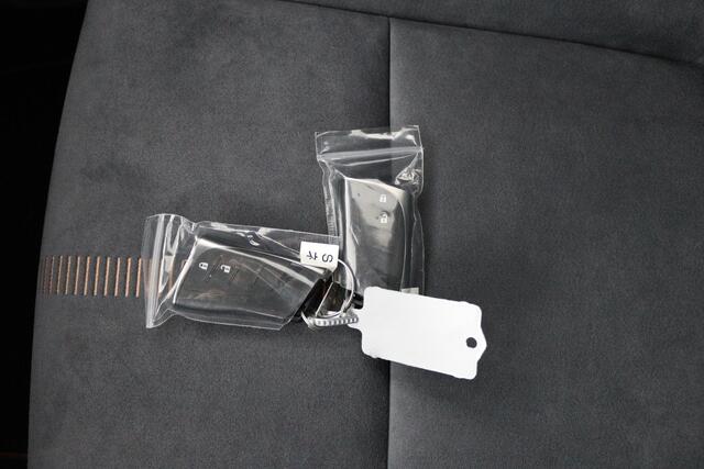 Lexus LBX Cool 2WD | Nieuw! | Uit voorraad leverbaar | Elektrisch verstelbare stoel | Akoestisch geluidswerend glas