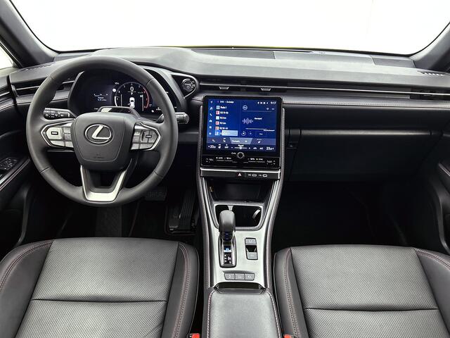 Lexus LBX Emotion 2WD | Elek. achterklep | Climate control | Winterpakket | LM velgen |