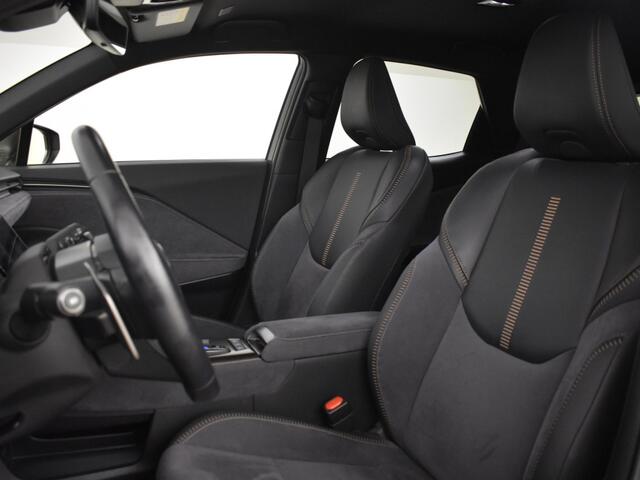 Lexus LBX Cool 2WD | Advanced pakket | Mark Levinson | Head-up |