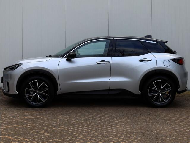 Lexus LBX Cool 2WD | Leder/Alcantara | Memory Seat | BSM