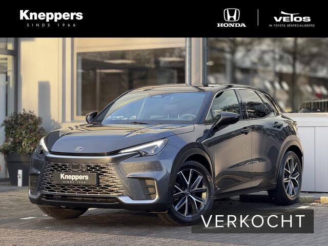 Lexus LBX Emotion Bi-Tone 2WD | GEEN AFLEVERKOSTEN | Dodehoekdetectie, Elektrische achterklep, Lederen bekleding