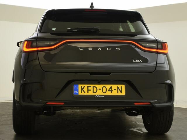 Lexus LBX 2WD Comfort Plus | Parkeersensoren | Blindspot | Keyless