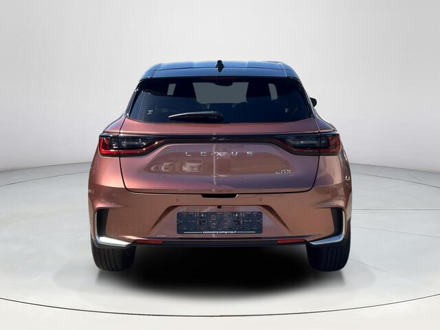 Lexus LBX 1.5 Hybrid Cool Advanced