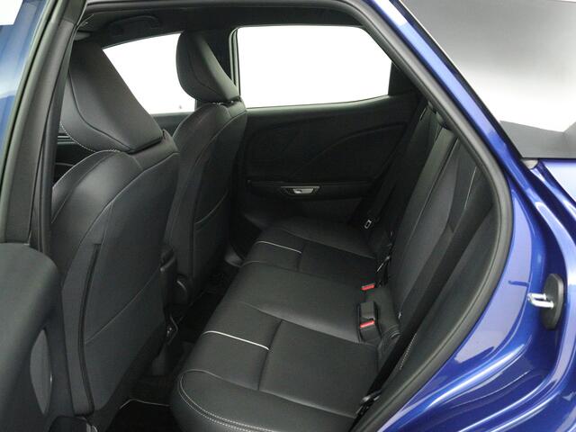 Lexus LBX Relax 2WD | Tech Pack |