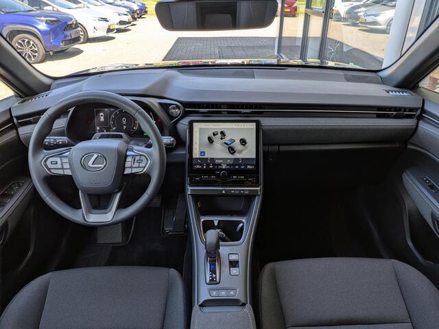 Lexus LBX Business Line 2WD | Comfort + Safety Pack | Stoel- stuurverwarming | BSM | PDC V+A | ACC | Camera