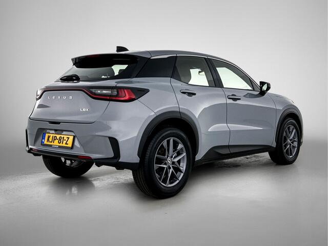 Lexus LBX 2WD | Comfort en Safety pack |