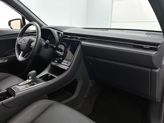 Lexus LBX Emotion 2WD | Bi-Tone Metallic | Lexus Link+ | Stoel- en Stuurverwarming |