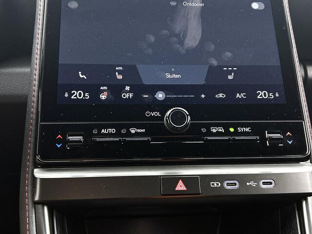 Lexus LBX Emotion 2WD | Bi-Tone Metallic | Lexus Link+ | Stoel- en Stuurverwarming |