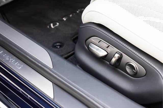 Lexus LS 500h AWD President Line | Ottoman seat | Massage function |